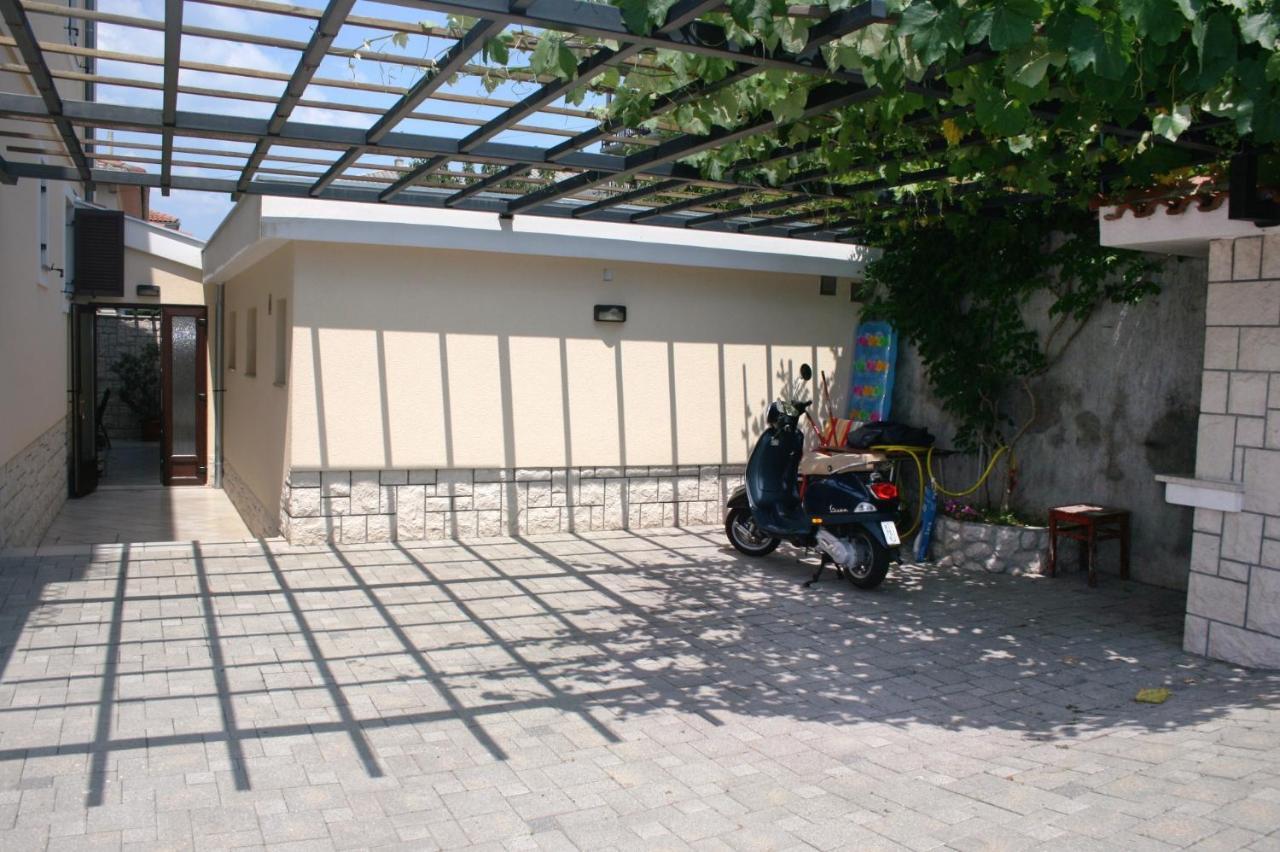 Apartments With A Parking Space Novi Vinodolski - 5593 Eksteriør bilde